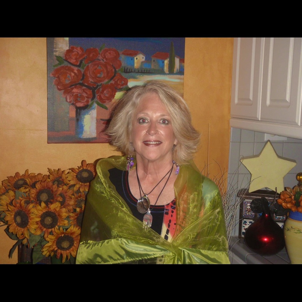 Meet your Posher, Jennie